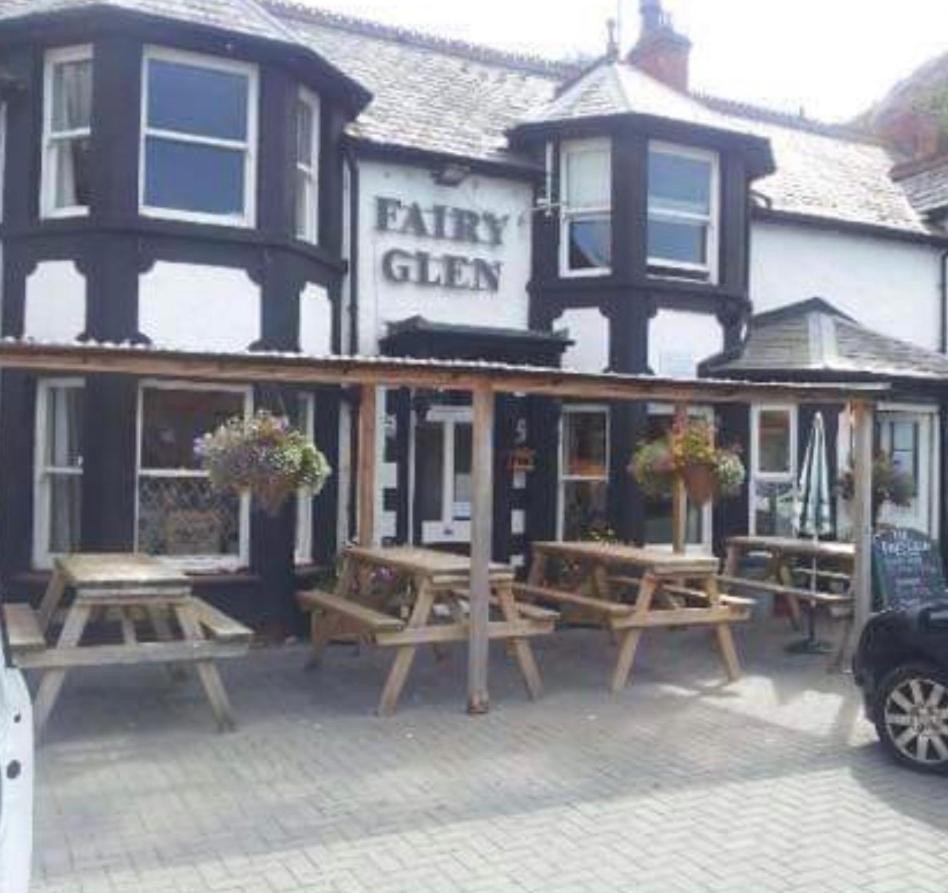 Bed and Breakfast Woodbriar Penmaen-mawr Esterno foto