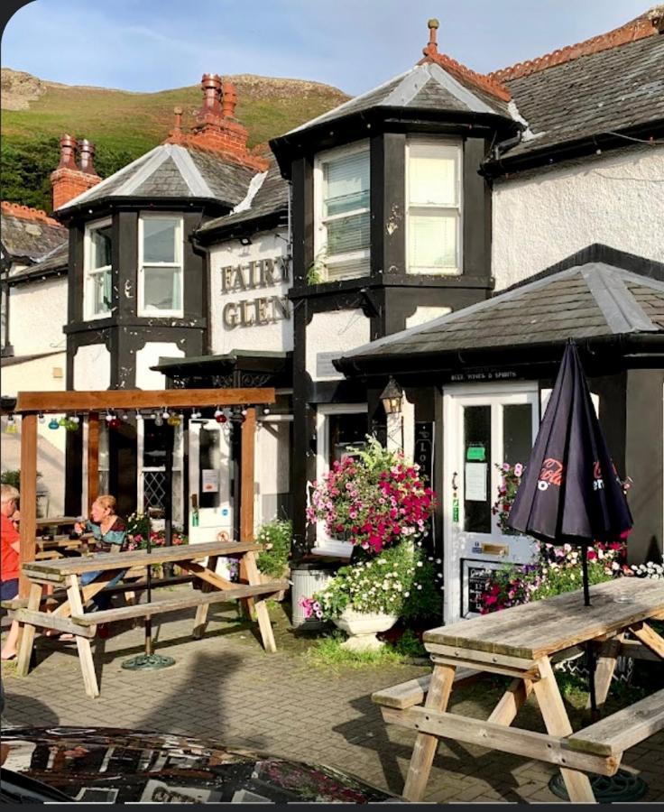 Bed and Breakfast Woodbriar Penmaen-mawr Esterno foto